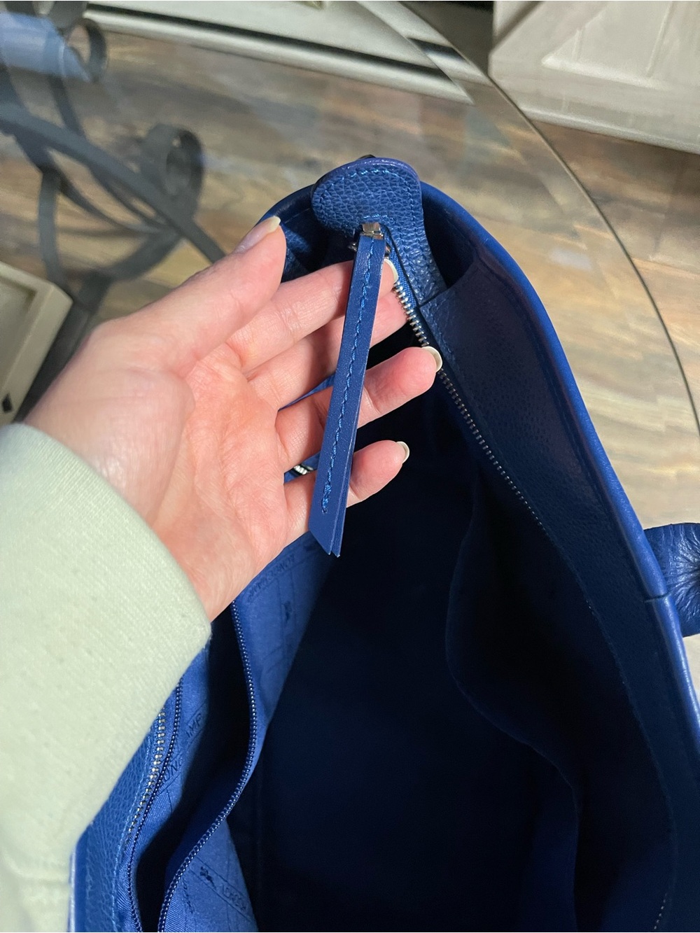 LONGCHAMP Navy Le Foulonne Zip Top Pebbled Leather Tote with Detachable Strap - Picture 7 of 16